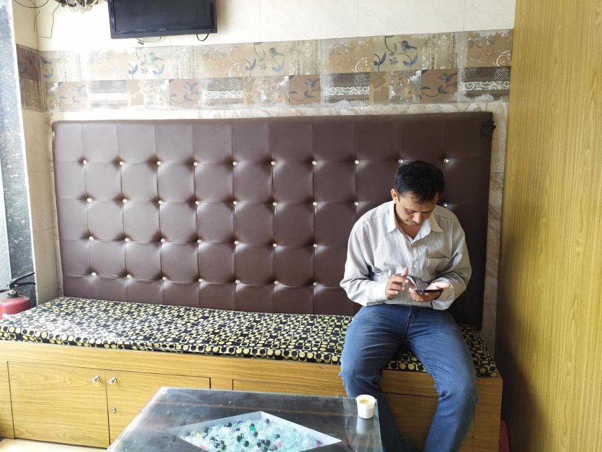 Super Sleepwell Male-Female Hostel - Mumbai — Photos 1
